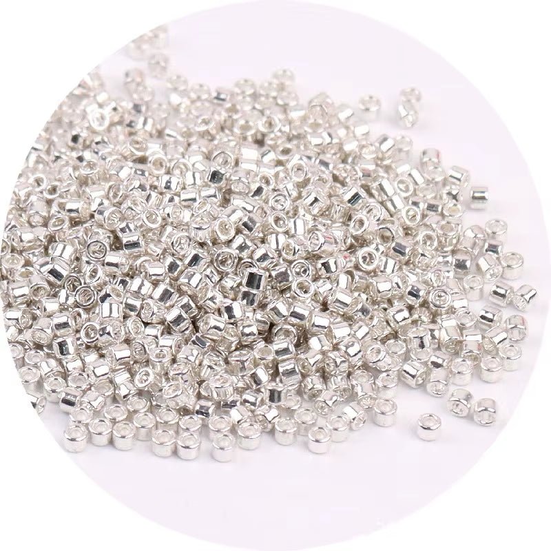 720PCS 2 mm Metallic Glass Seed Beads – DIY Jewelry Making Beads for Bracelets & Necklaces