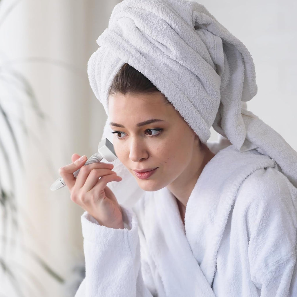 Precision 0.25 mm Microneedling Stamp – Home Derma Stamp for Face, Beard & Scalp