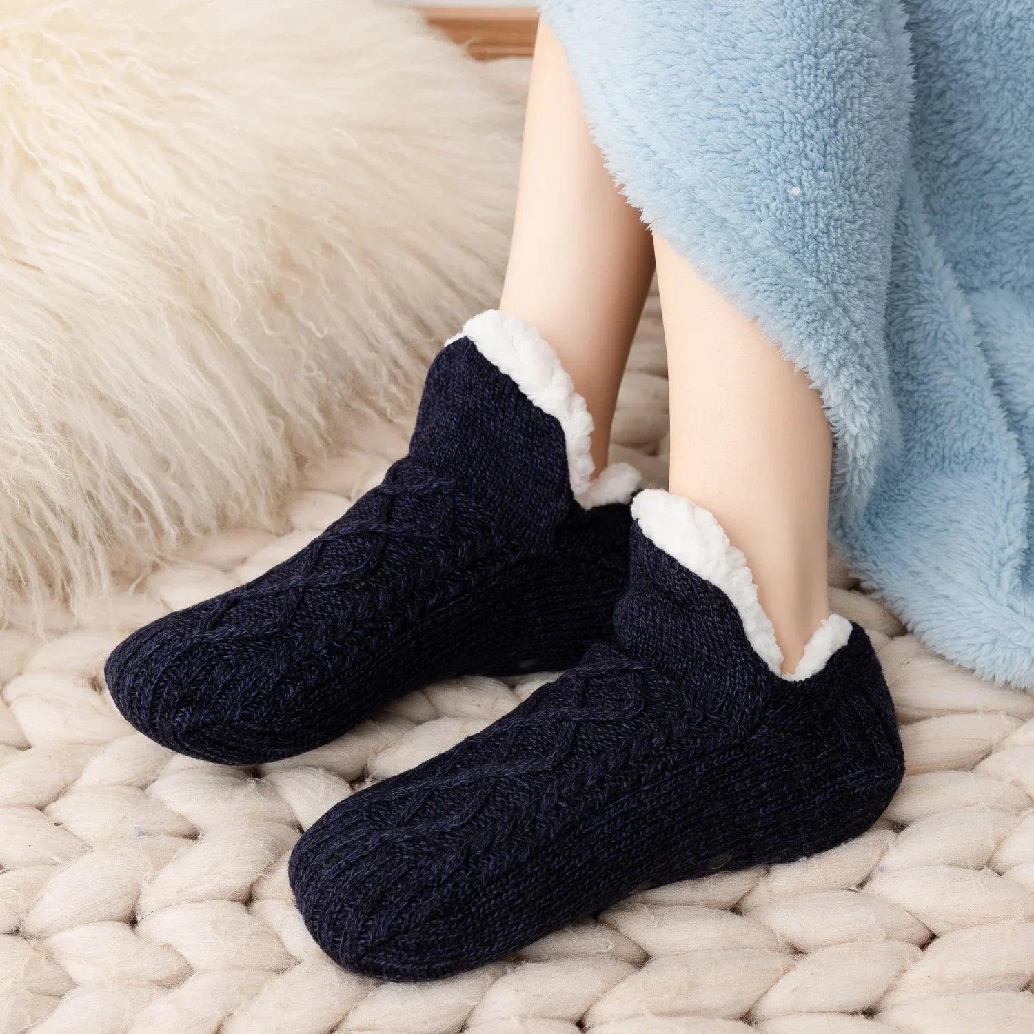 Warm Fleece Slipper Socks – Unisex - VarietyVibe Shop